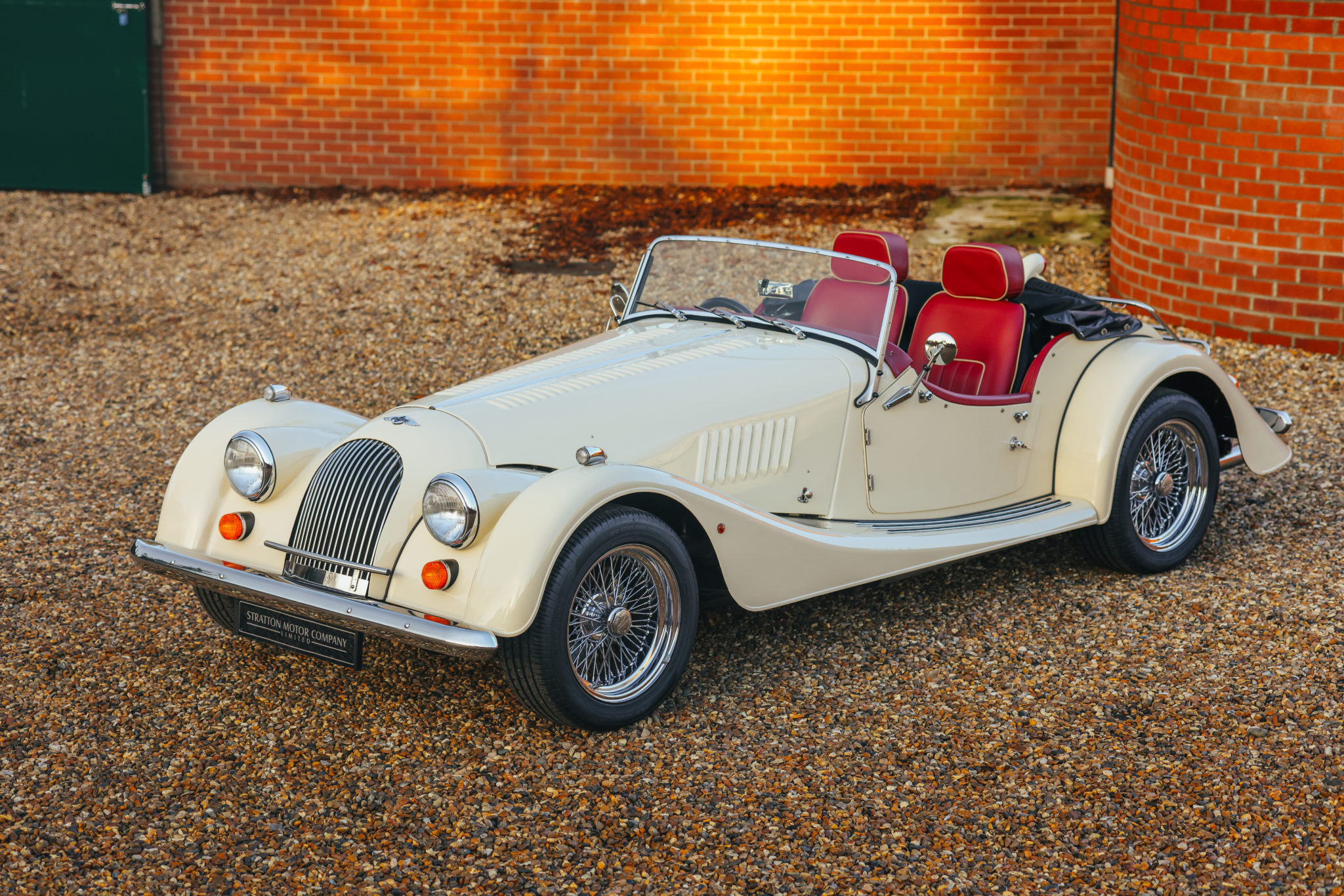 2001 Morgan Plus 8 V8 - Stratton Motor Company