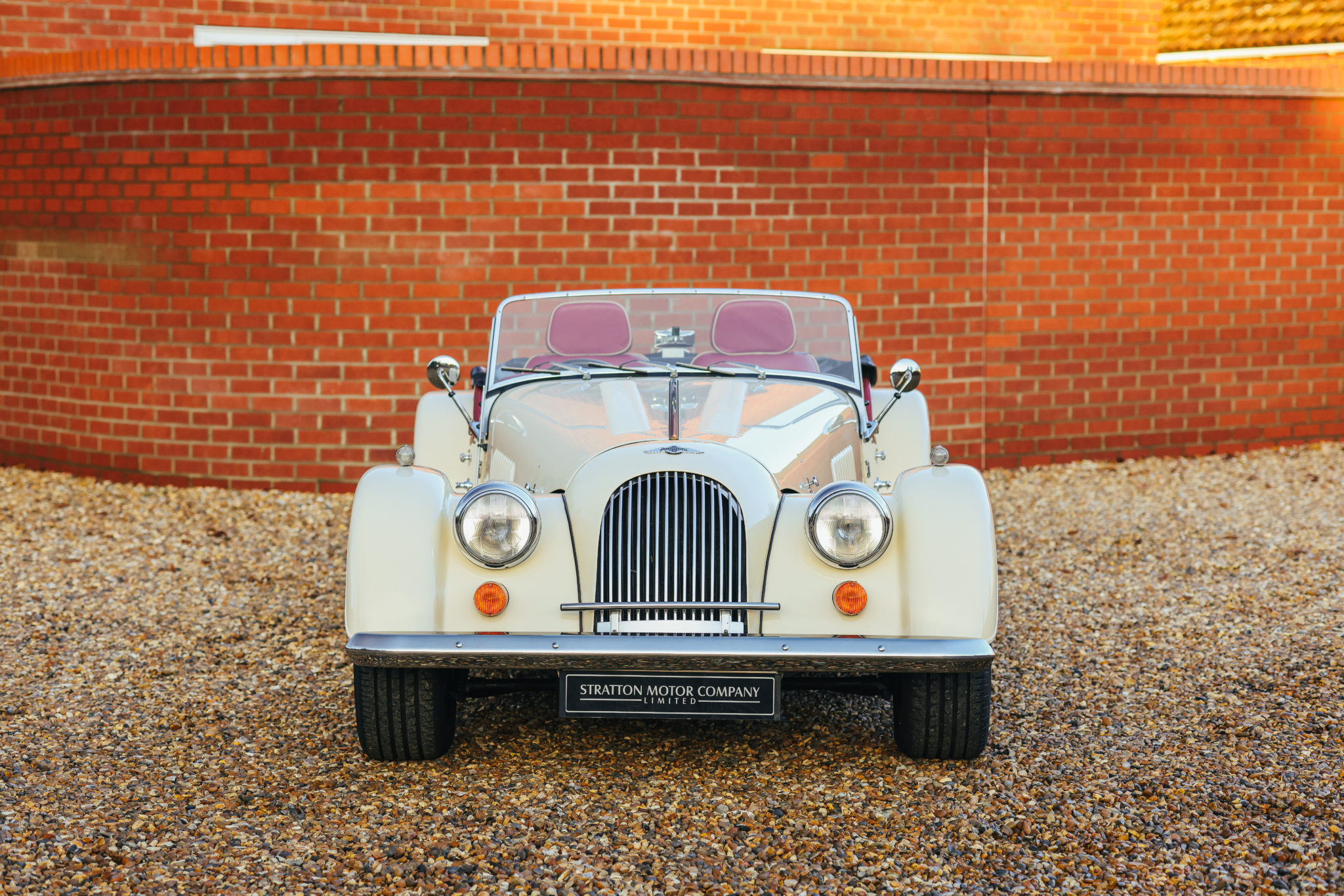 Morgan 2001 Morgan Plus 8 V8 - Stratton Motor Company