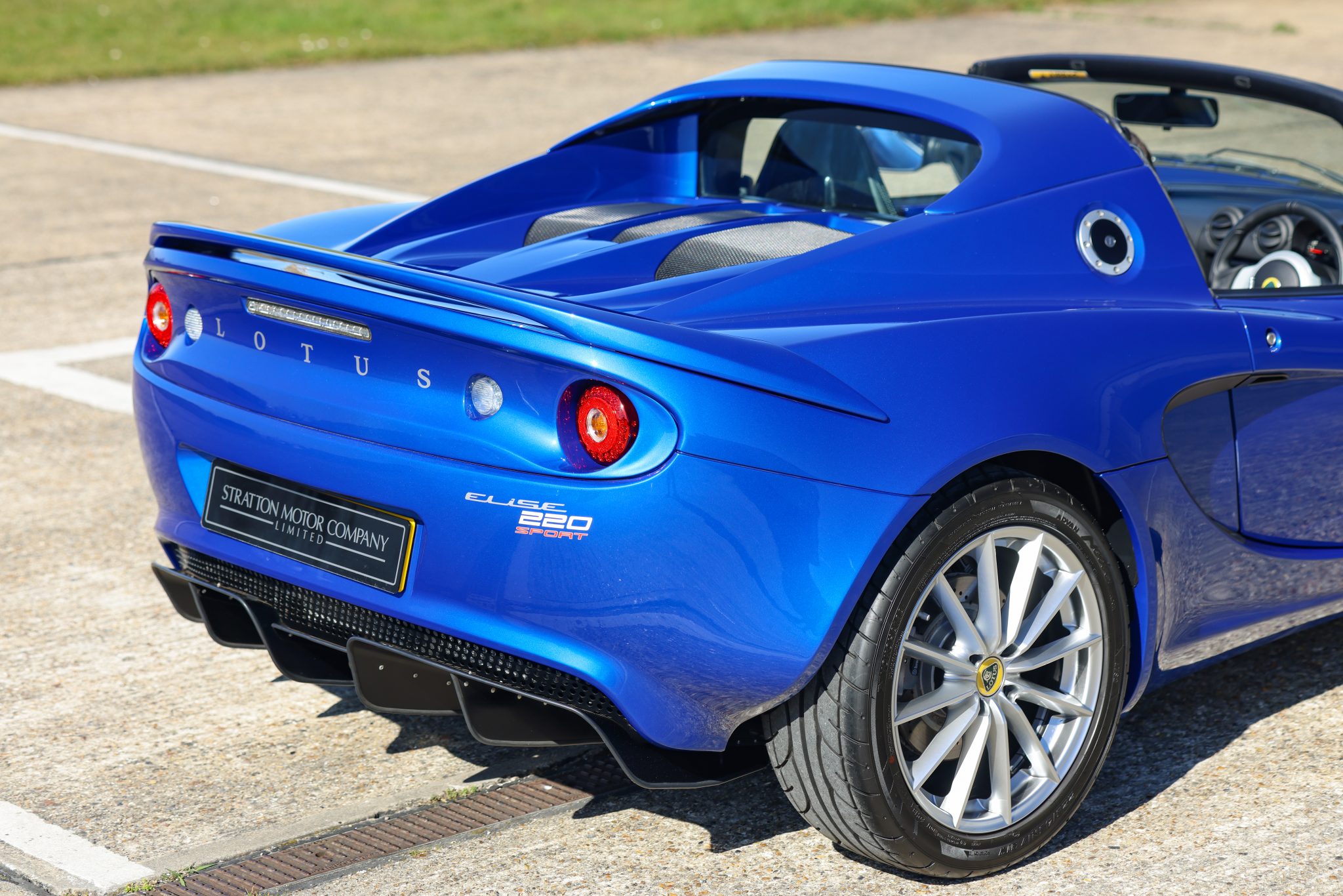 2018 Lotus Elise 220 Sport - Stratton Motor Company