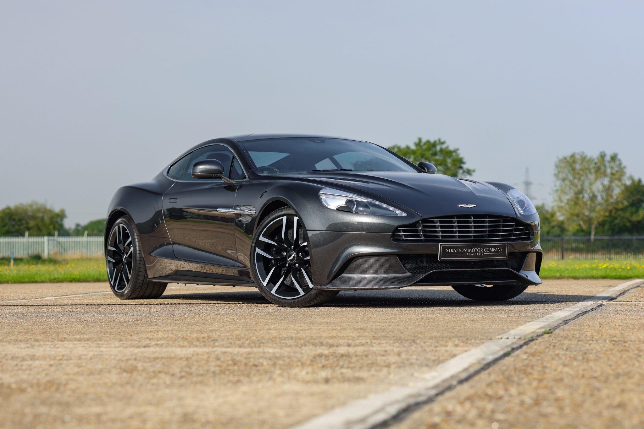 2015 Aston Martin V12 Vanquish Coupe - Stratton Motor Company