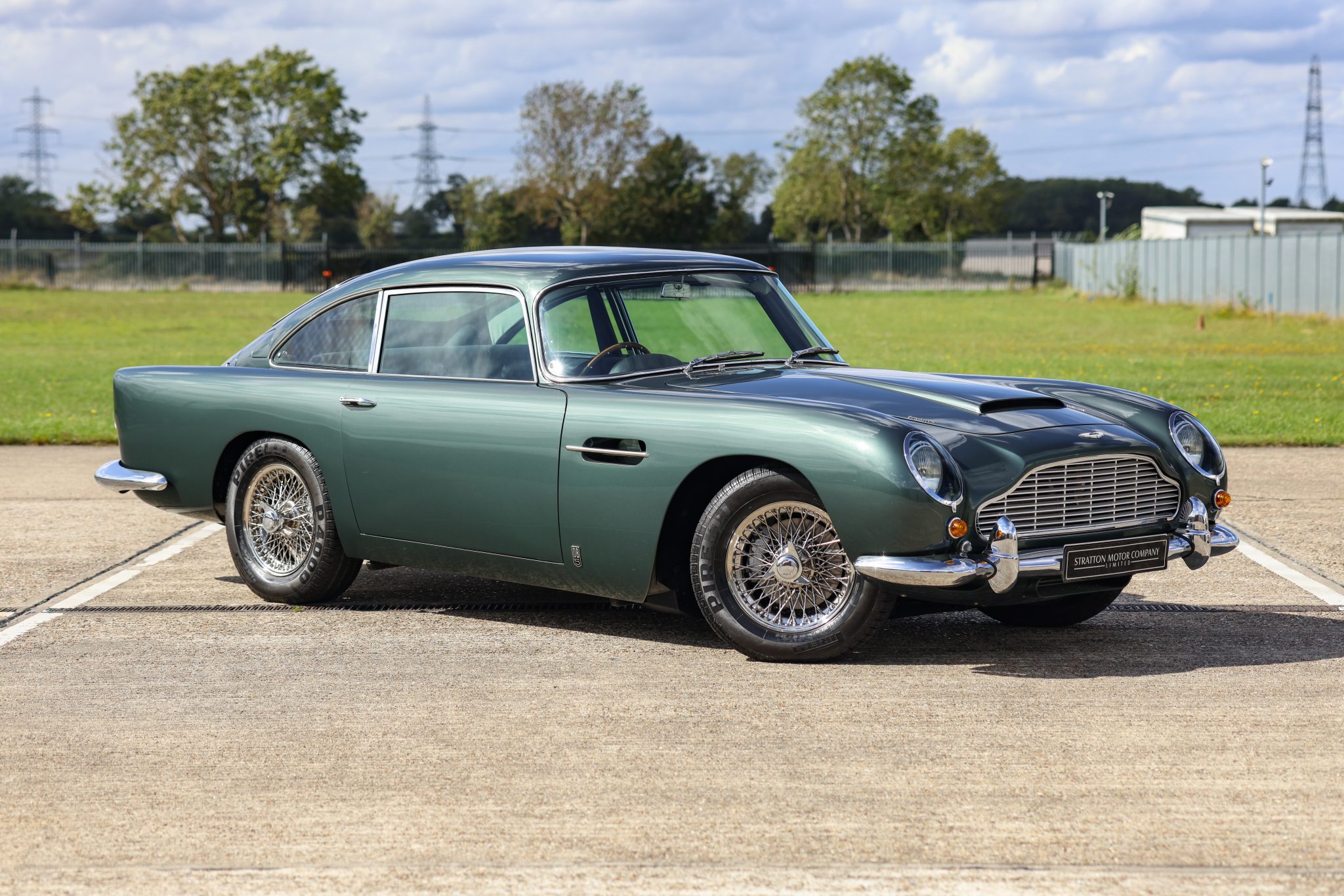 1965 Aston Martin DB5 Saloon - Stratton Motor Company