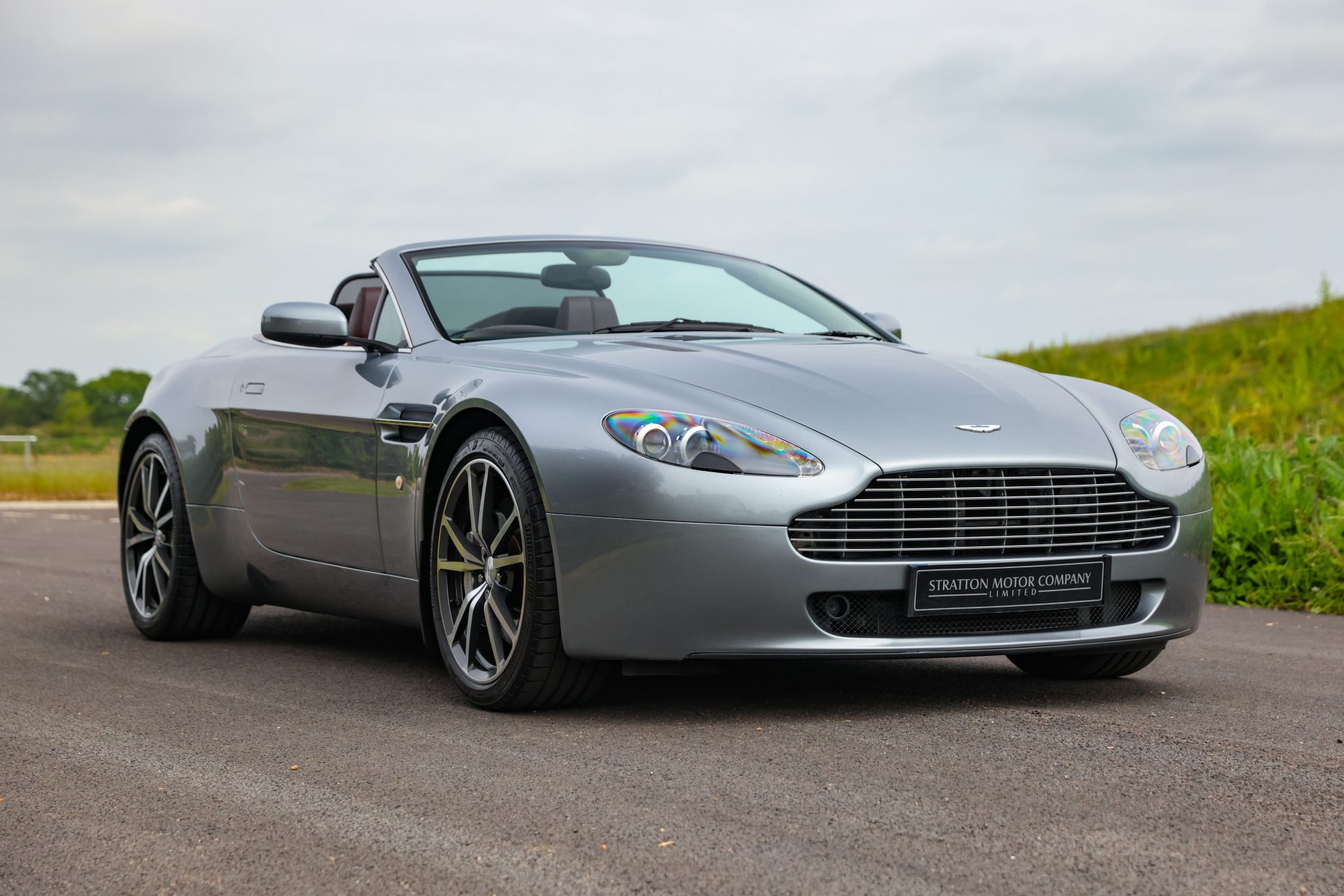 2009 Aston Martin V8 Vantage Roadster - Stratton Motor Company